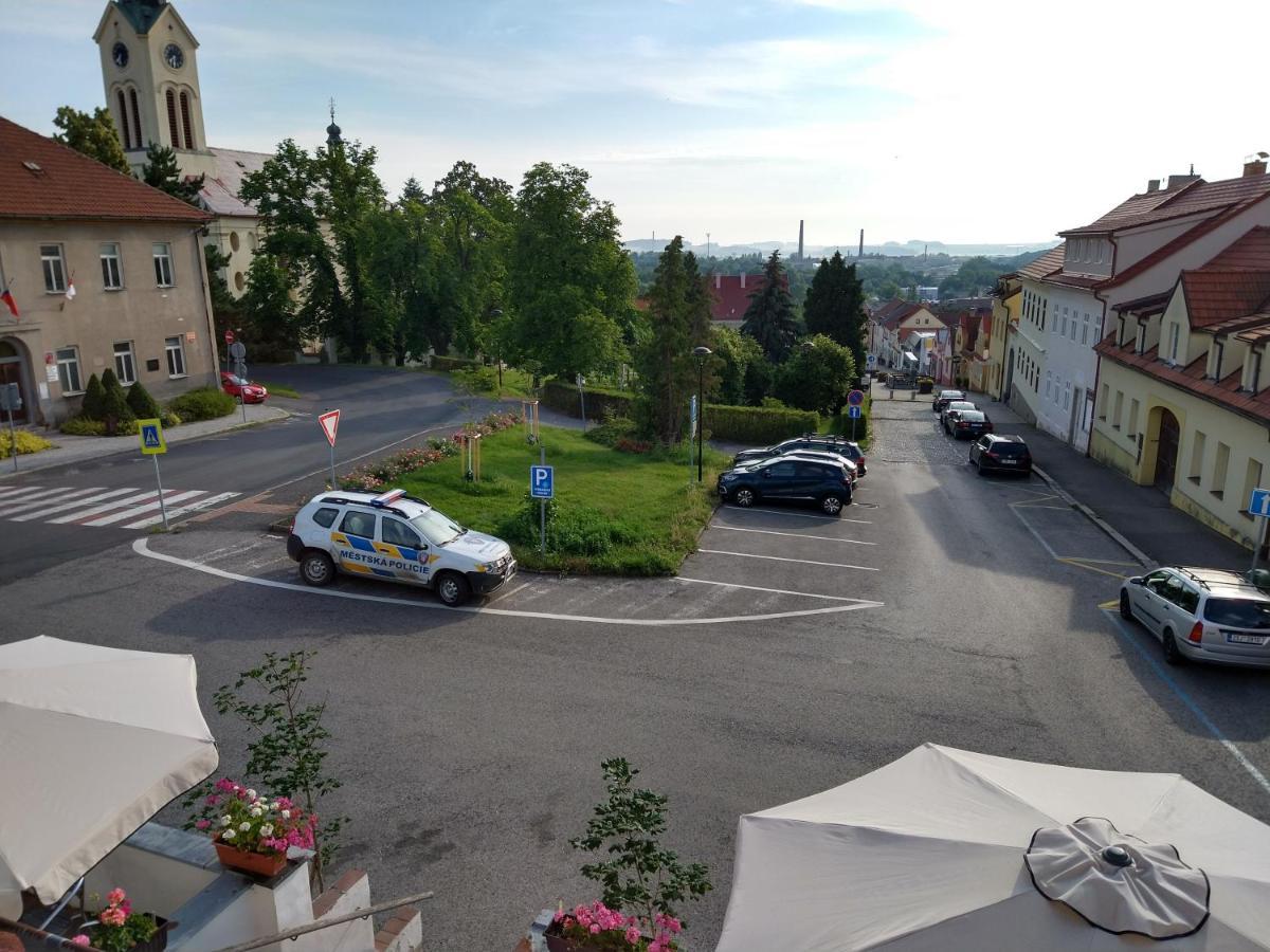 Apartmany Maly Mnich Mnisek pod Brdy Exterior photo