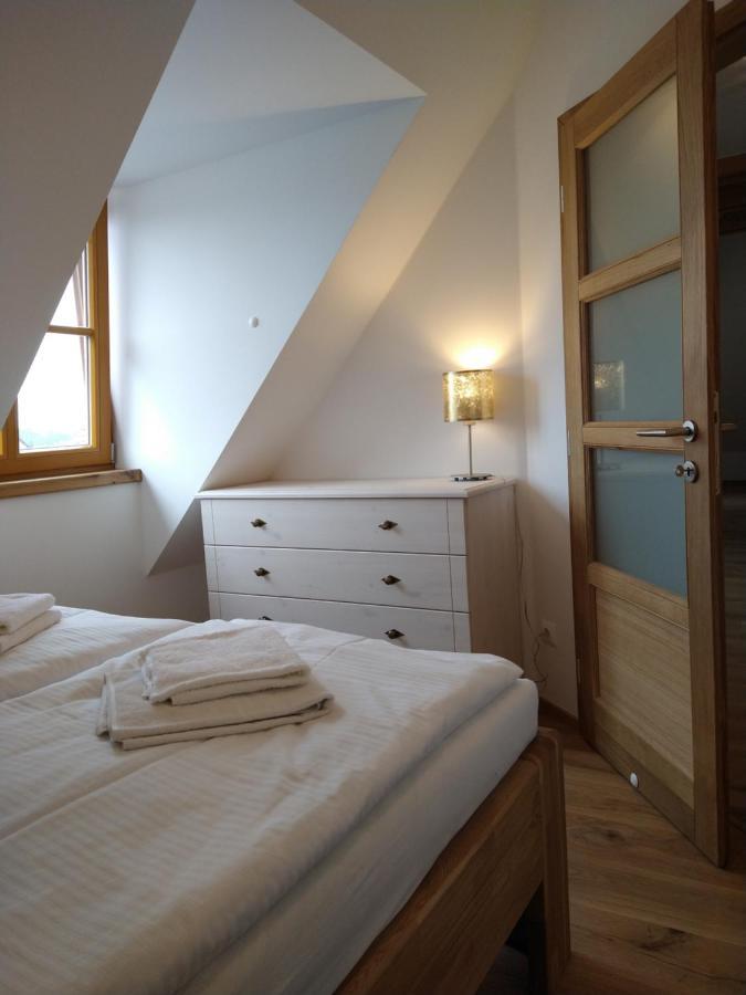 Apartmany Maly Mnich Mnisek pod Brdy Exterior photo