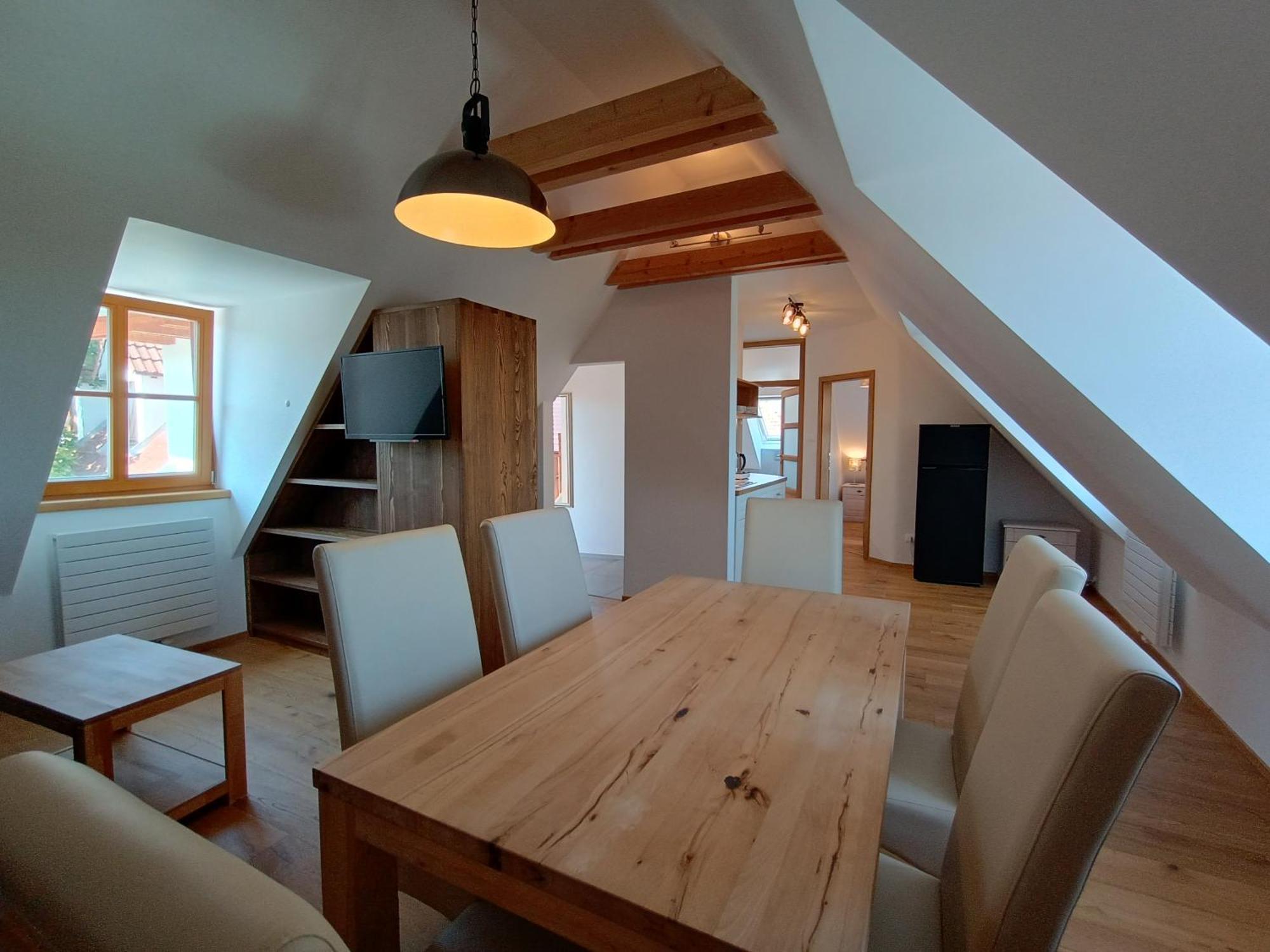 Apartmany Maly Mnich Mnisek pod Brdy Exterior photo
