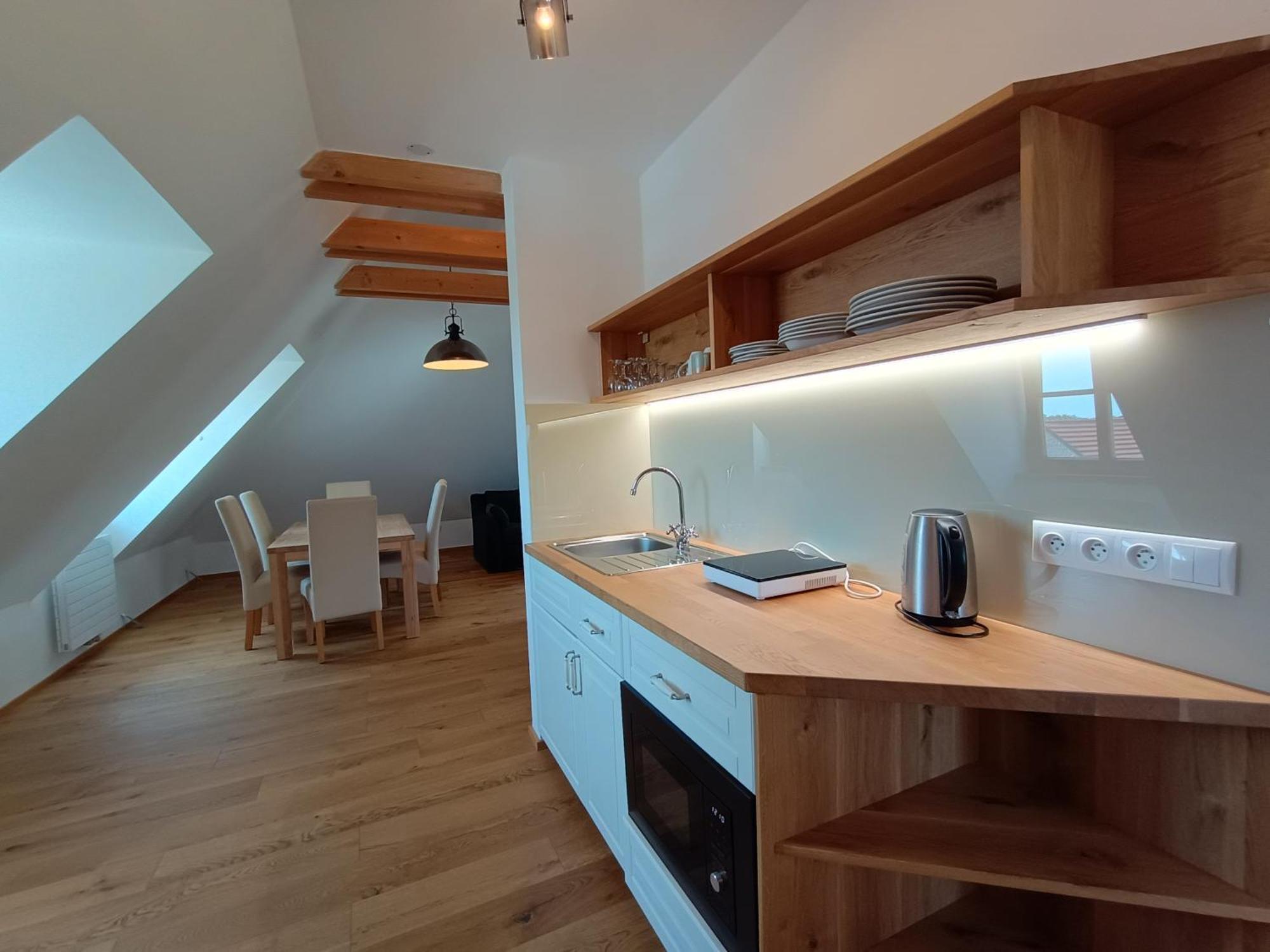 Apartmany Maly Mnich Mnisek pod Brdy Exterior photo
