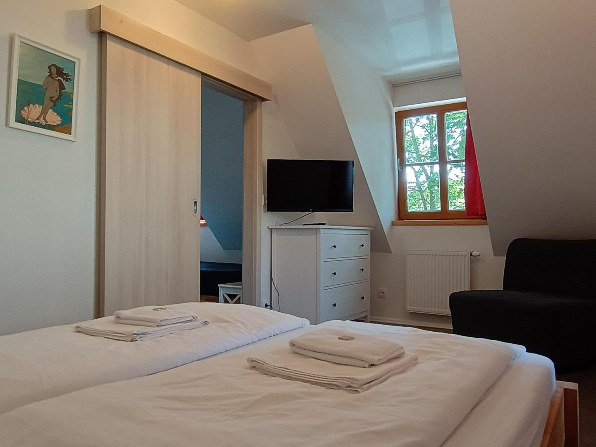 Apartmany Maly Mnich Mnisek pod Brdy Exterior photo
