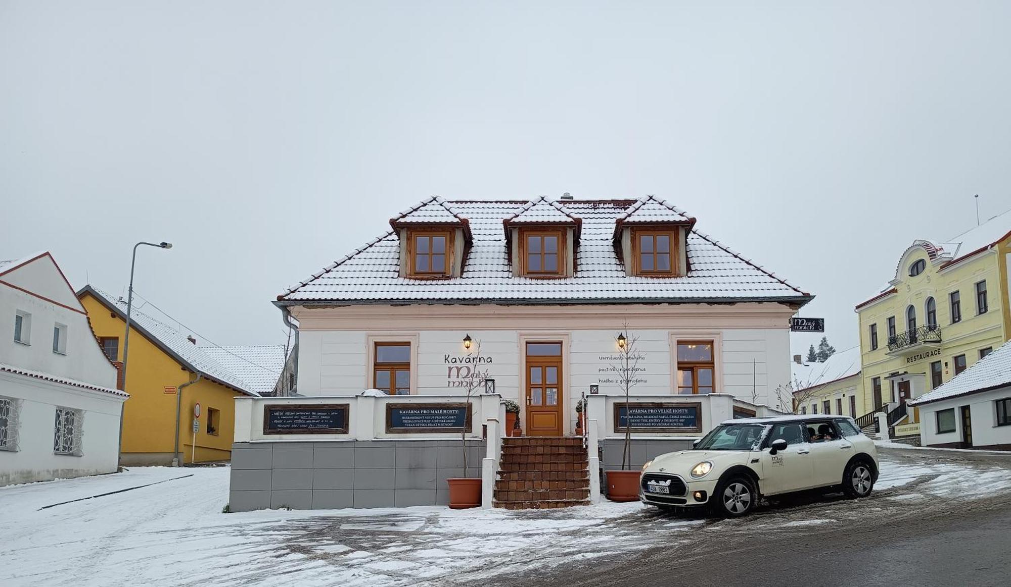 Apartmany Maly Mnich Mnisek pod Brdy Exterior photo